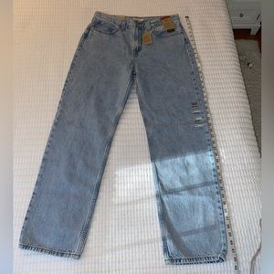 Levi’s Women’s Low Pro Jeans